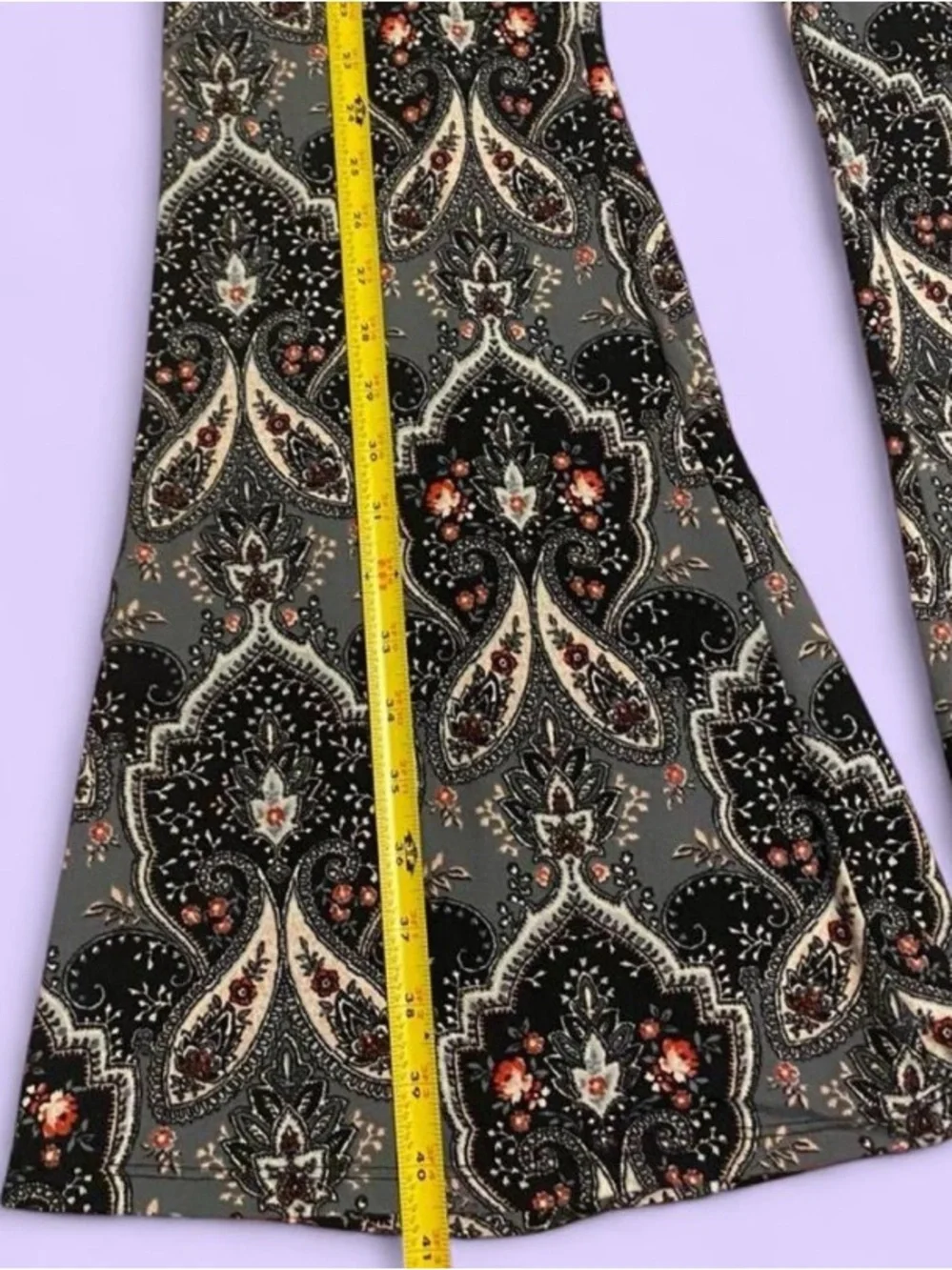 eye candy black paisley